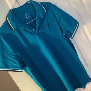 Nike Dri-fit teal shirt short sleeve. Size L